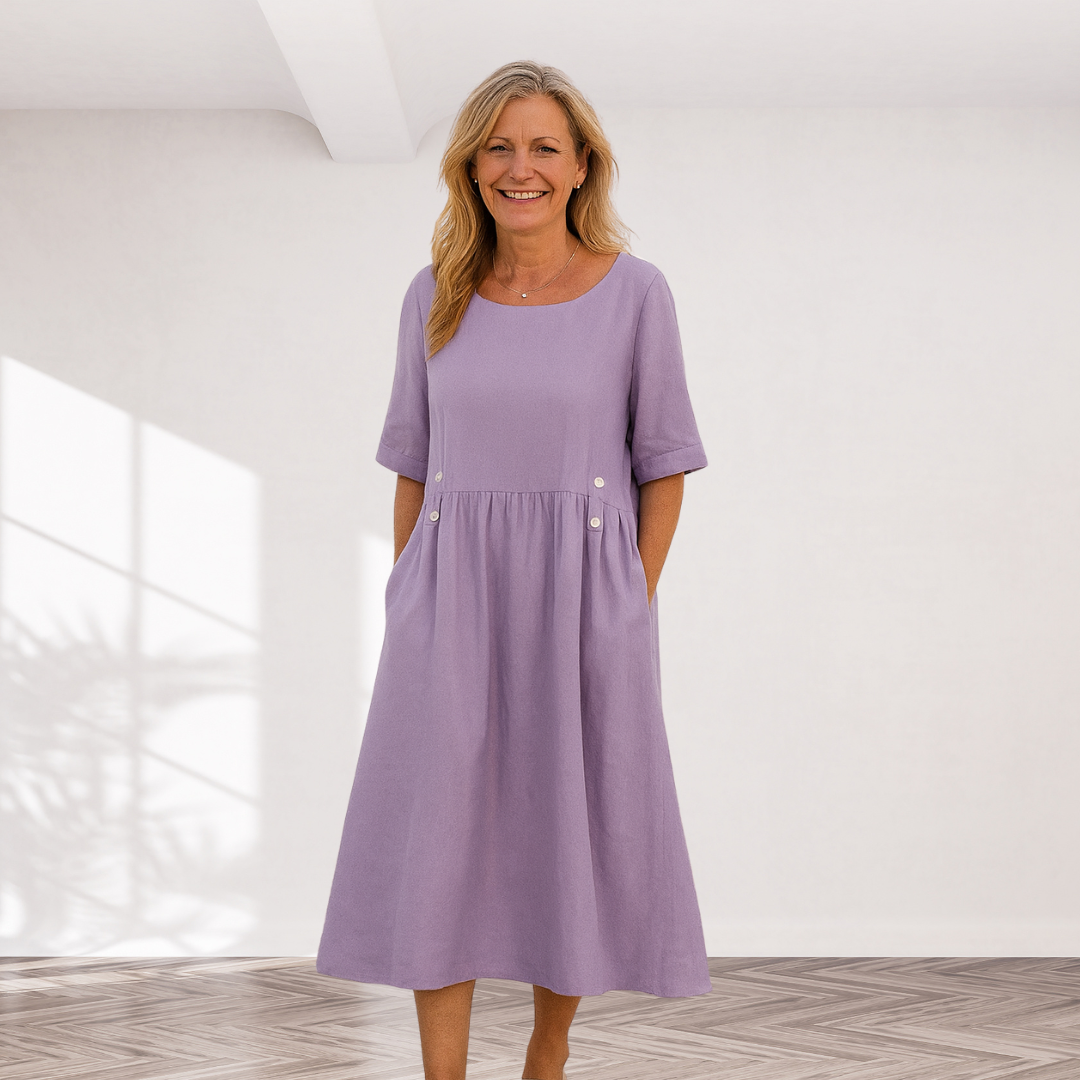 Cavell™ – Losvallende Jurk met Elegante Knoopdetails & Zakken