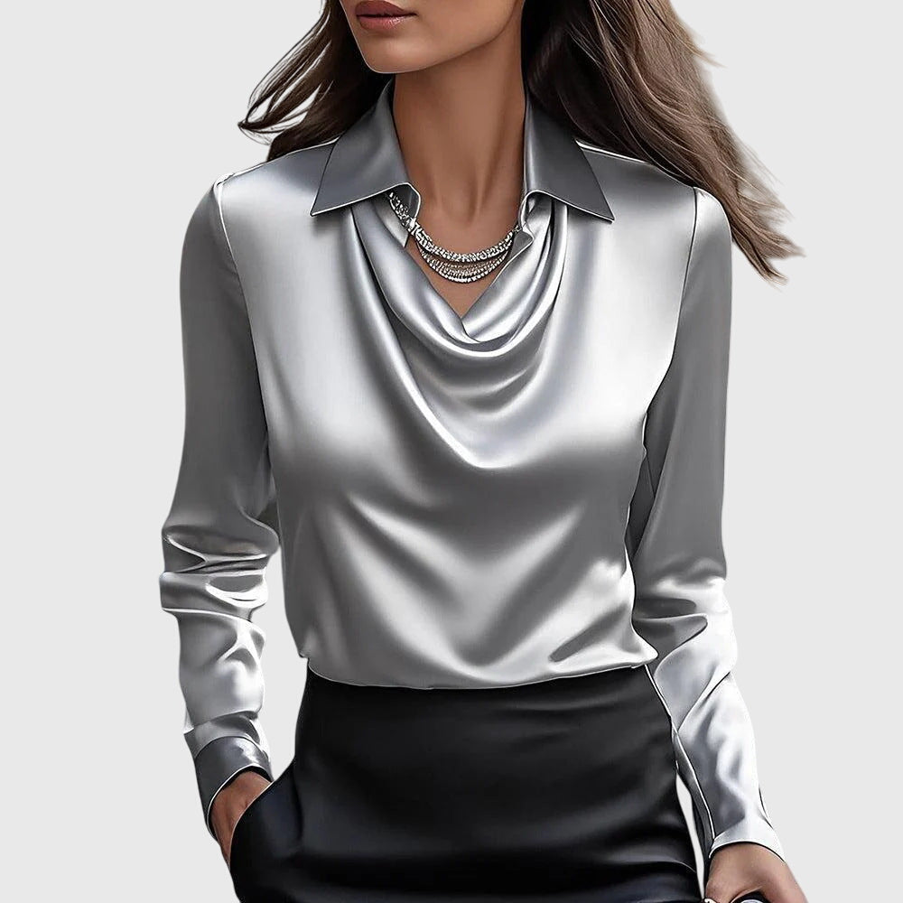 Cavell™ – Blouse met Elegante Watervalhals