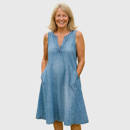 Cavell™ – Zomerse Spijkerjurk met V-hals