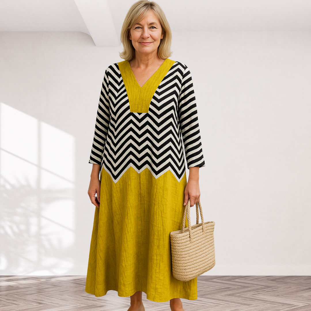 Cavell™ – Losvallende Jurk met Grafisch Detail